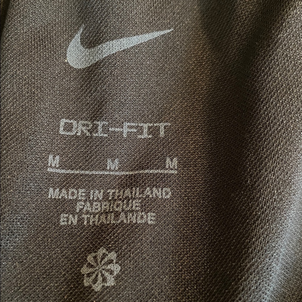 EUC NIKE Dri-Fit Pull On Stretchy Active Shorts M - Picture 6 of 6